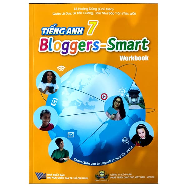 Sách Tiếng Anh 7 - Bloggers - Smart - Workbook (2022) - Nhiều Tác Giả