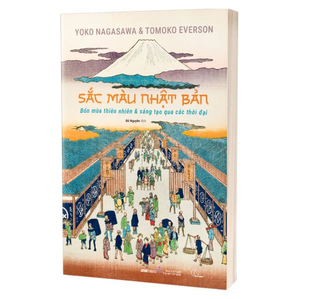 Sách Sắc Màu Nhật Bản - Bốn Mùa Thiên Nhiên Và Sáng Tạo Qua Các Thờ - Yoko Nagasawa