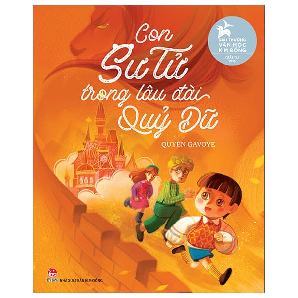 Sách Con Sư Tử Trong Lâu Đài Quỷ Dữ - Bìa Cứng - Quyên Gavoye