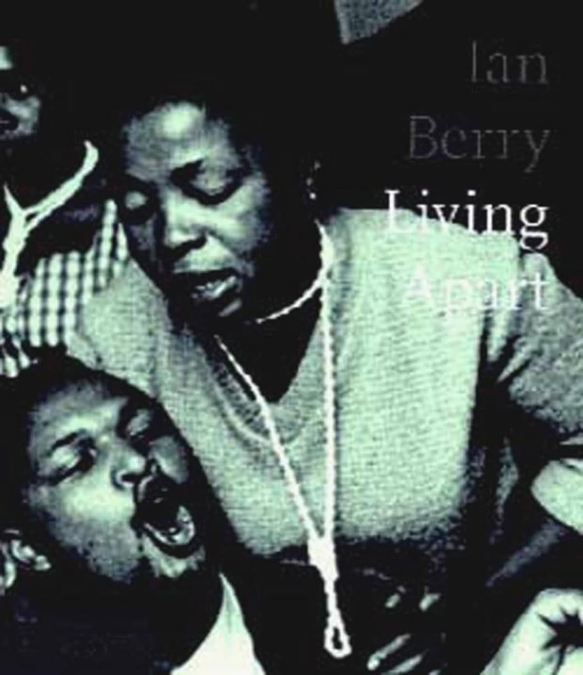Living Apart - Phaidon Press