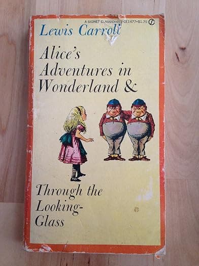 Alice's Adventures in Wonderland - Signet Classics