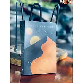 DUNE XỨ CÁT - Linnea Dunne