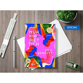 NỬA KIA BIỆT TÍCH