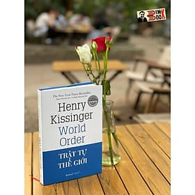 Sách_ (Bìa cứng, tái bản 2023) TRẬT TỰ THẾ GIỚI – Omegaplus - NXB Tri Thức