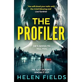 Sách ngoại văn: The Profiler - Usborn