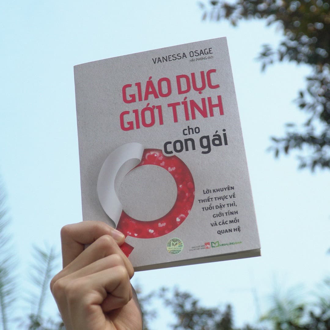 Sách: Combo Nghe Mẹ Nói Này Con Gái + Cẩm Nang Tuổi Dậy Thì Dành Cho Bạn Gái + Giáo Dục Giới Tính Cho Con Gái - ảnh 4