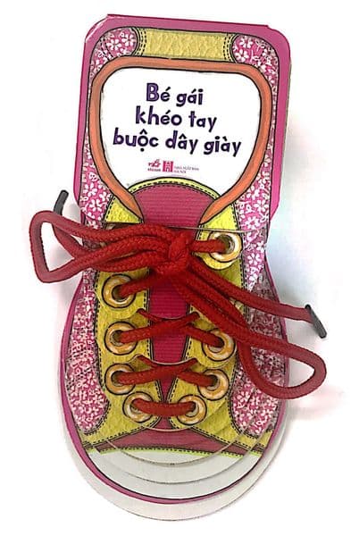 Bé Gái Khéo Tay Buộc Dây Giày - Oldrich Ruzicka