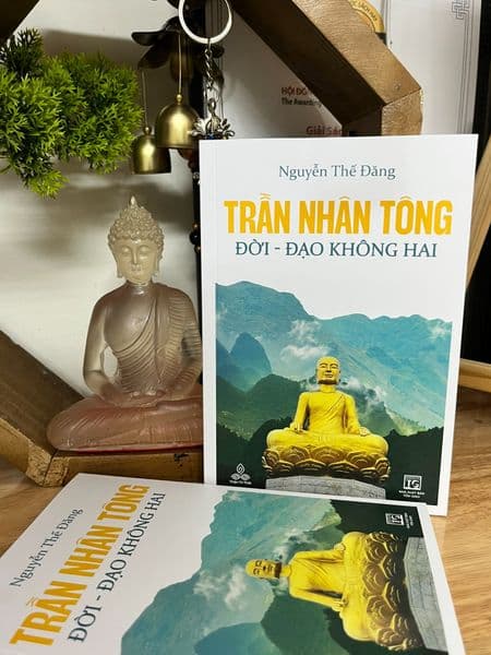 Trần Nhân Tông, Đời - Đạo Không Hai - Tri Thức